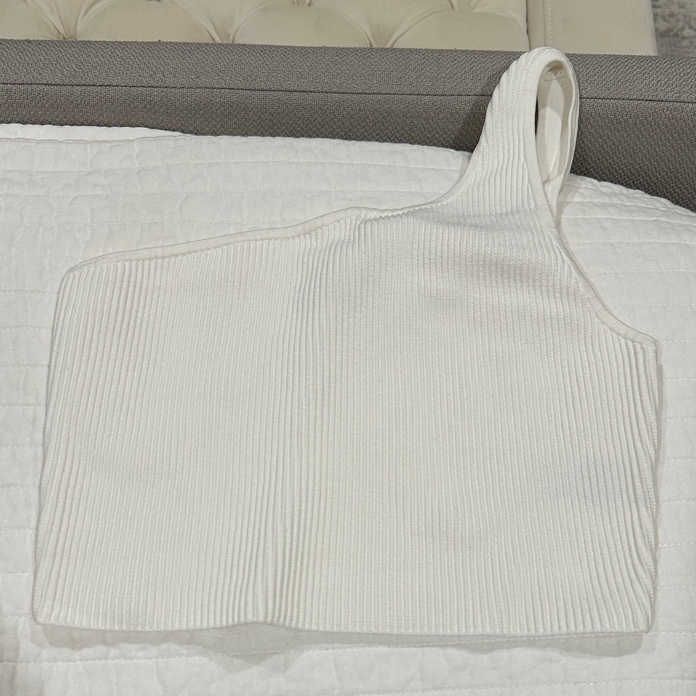 Aritzia White One-Shoulder Ribbed Top